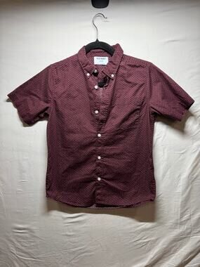 Old Navy Boys L 10-12 Maroon Polka Dot Short Sleeve Shirt